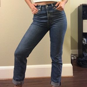 High waist mom jeans